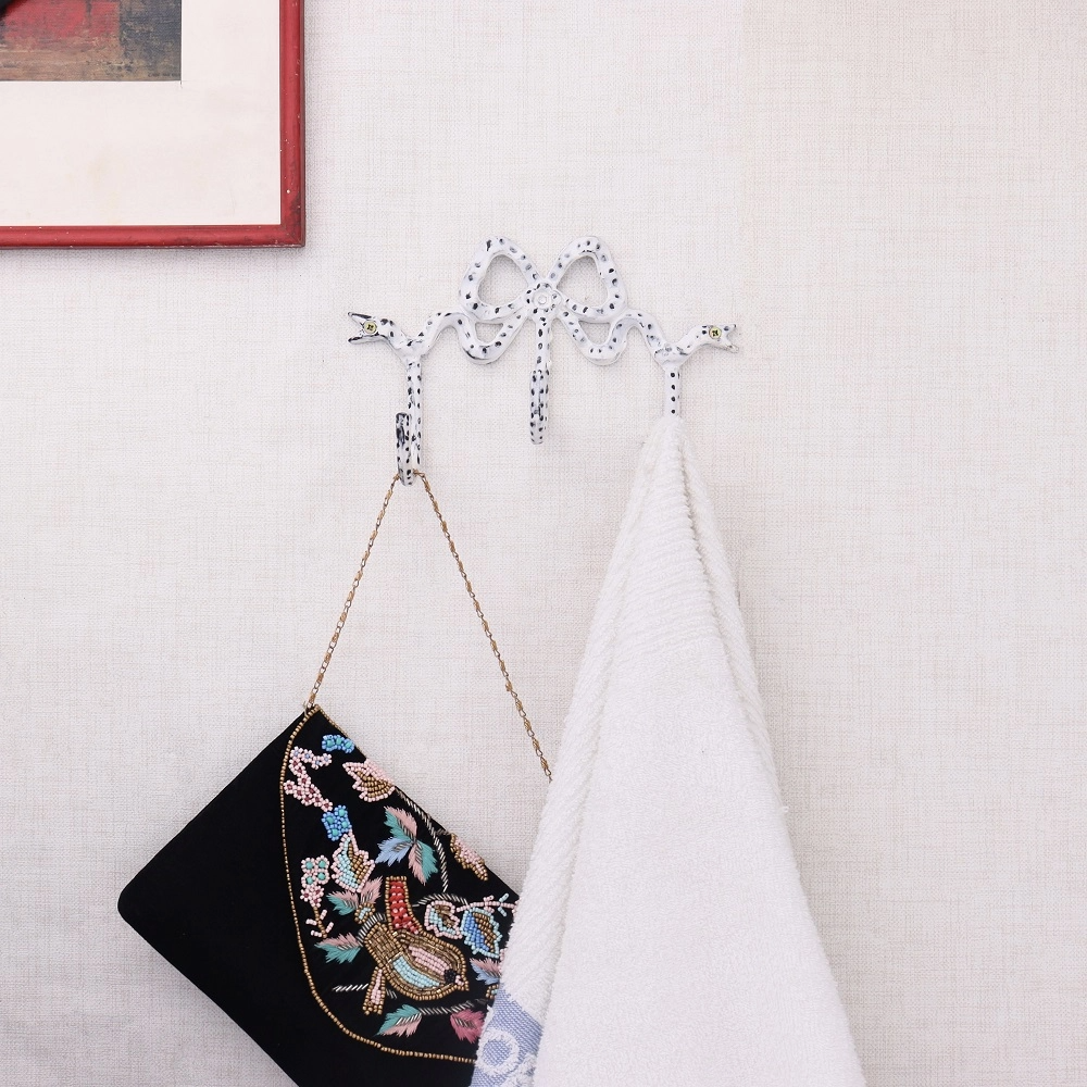 Wall Hooks Installation Made Effortless
