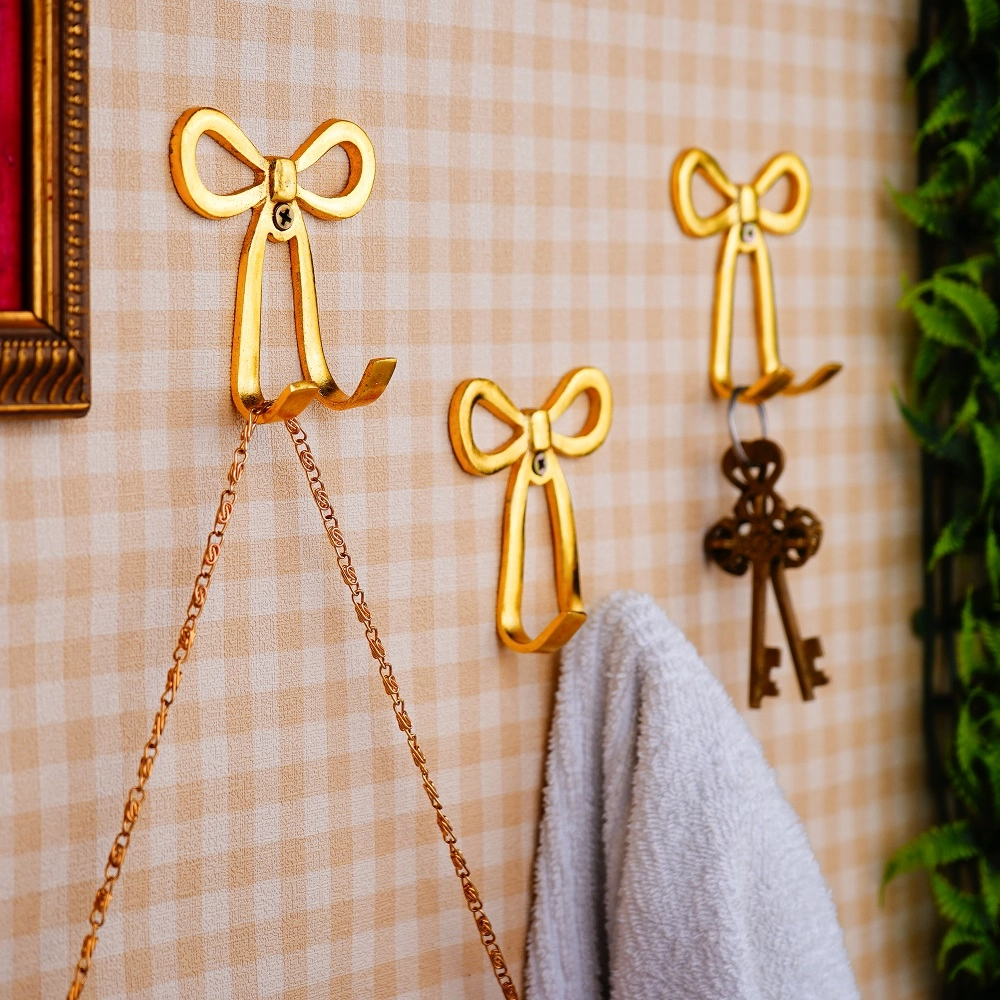 Wall Hooks Installation Made Effortless