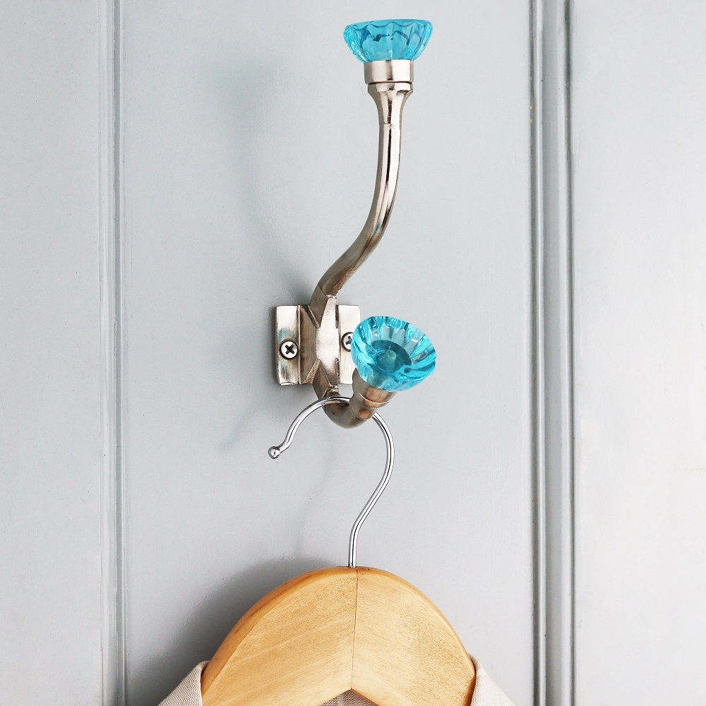 Wall Hooks Installation Made Effortless