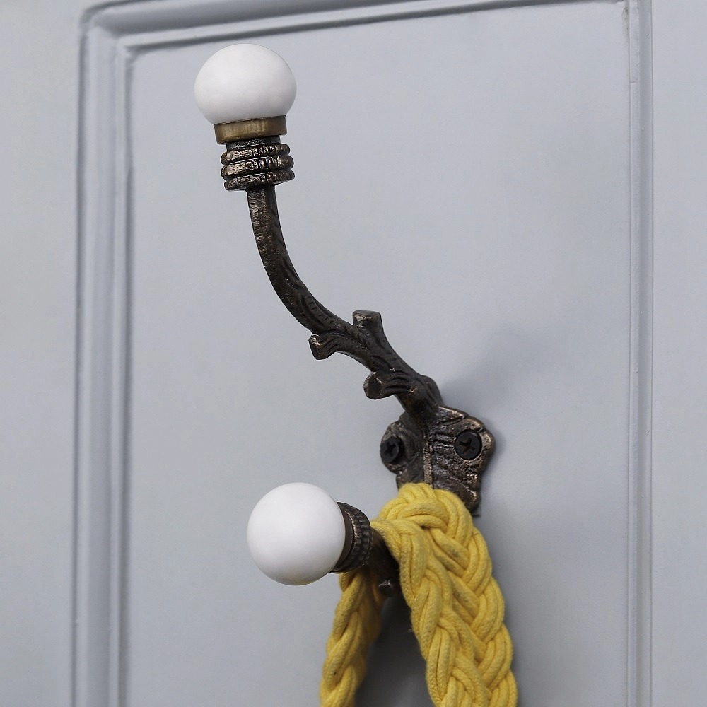 Wall Hooks Installation Made Effortless