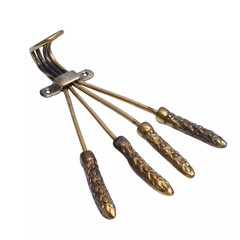Wall Hooks Installation Made Effortless