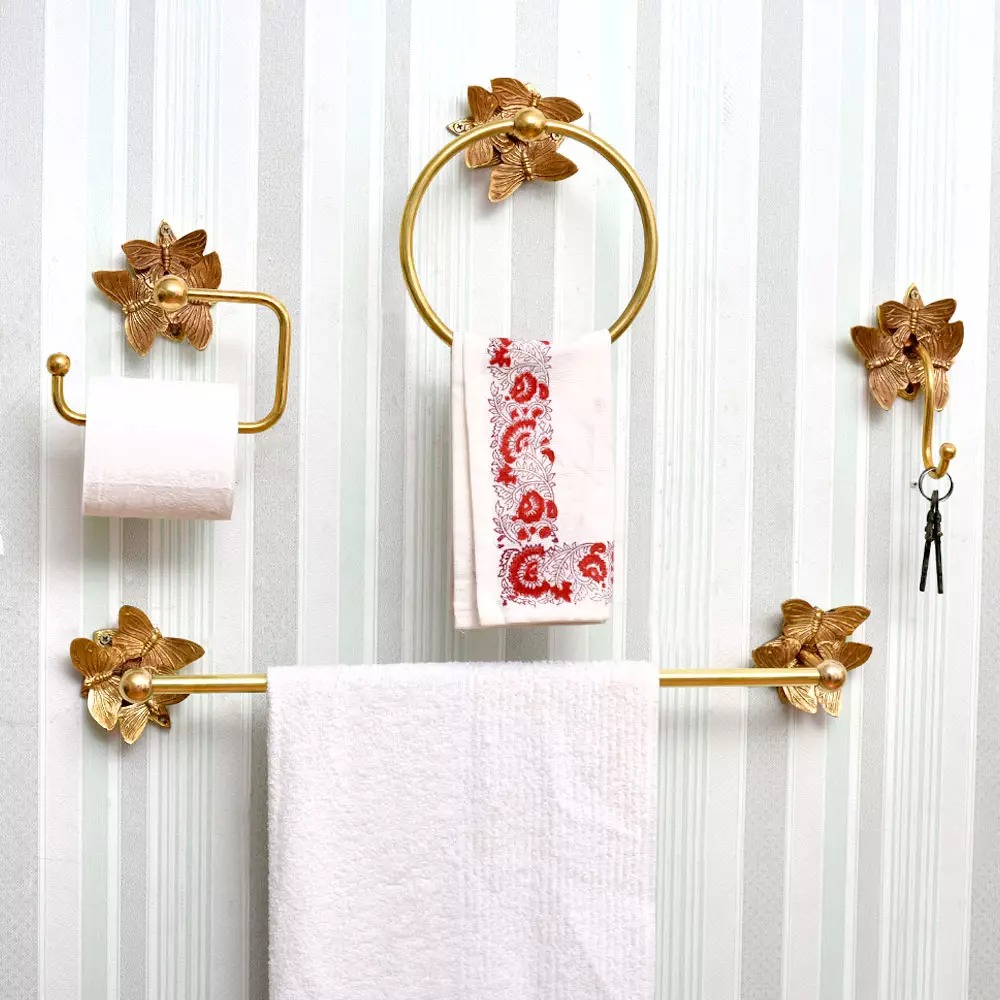 Wall Hooks Installation Made Effortless
