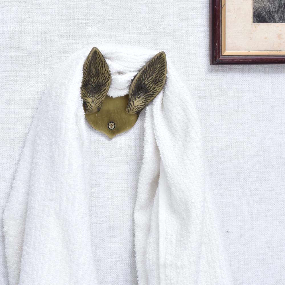 Wall Hooks Installation Made Effortless