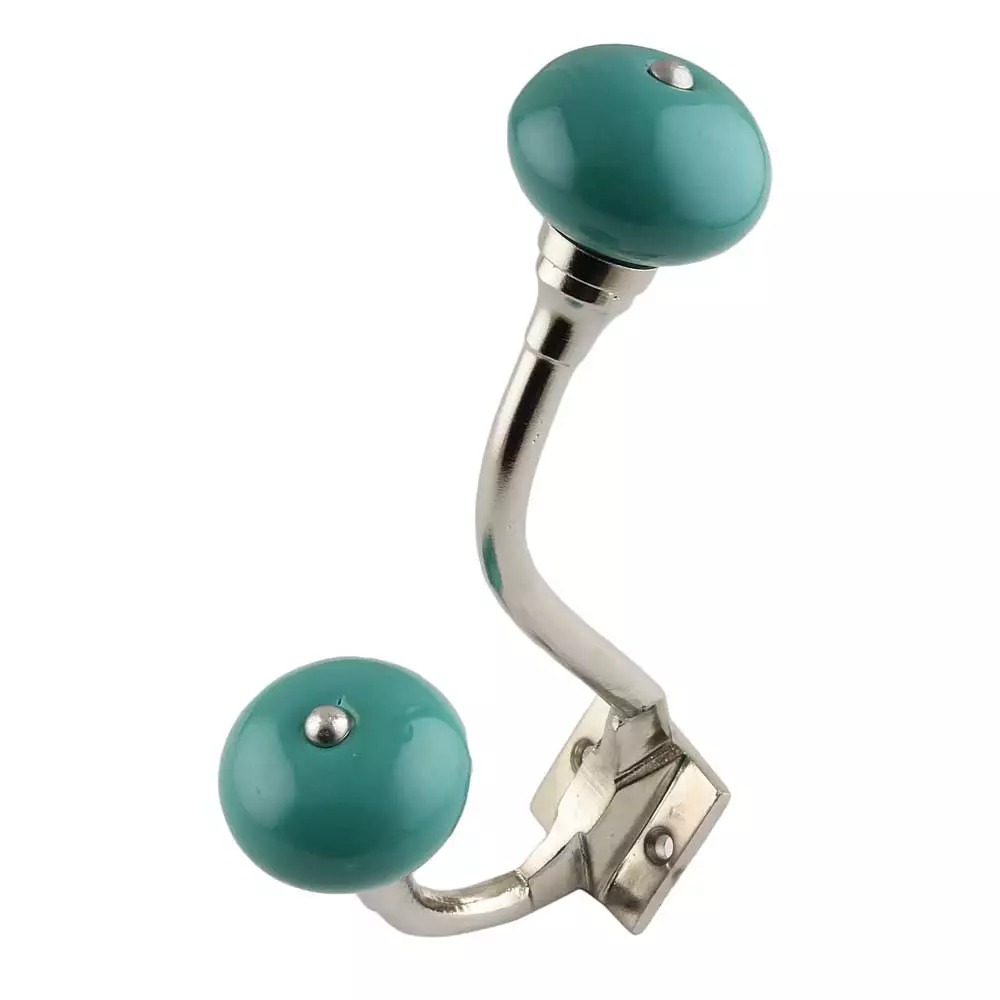 Wall Hooks Installation Made Effortless