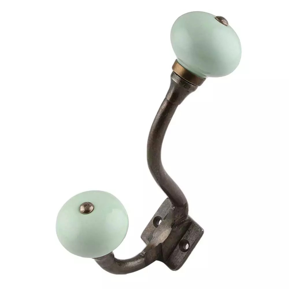 Wall Hooks Installation Made Effortless