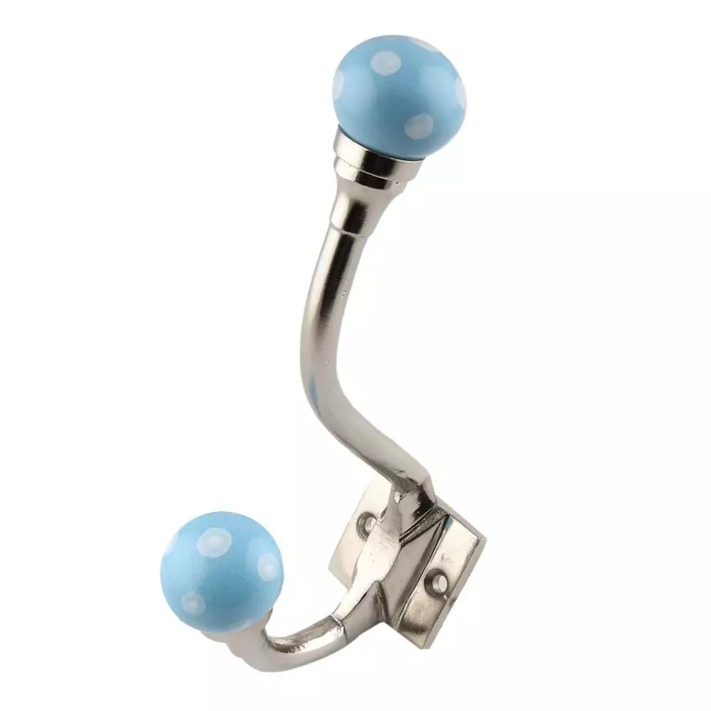 Wall Hooks Installation Made Effortless