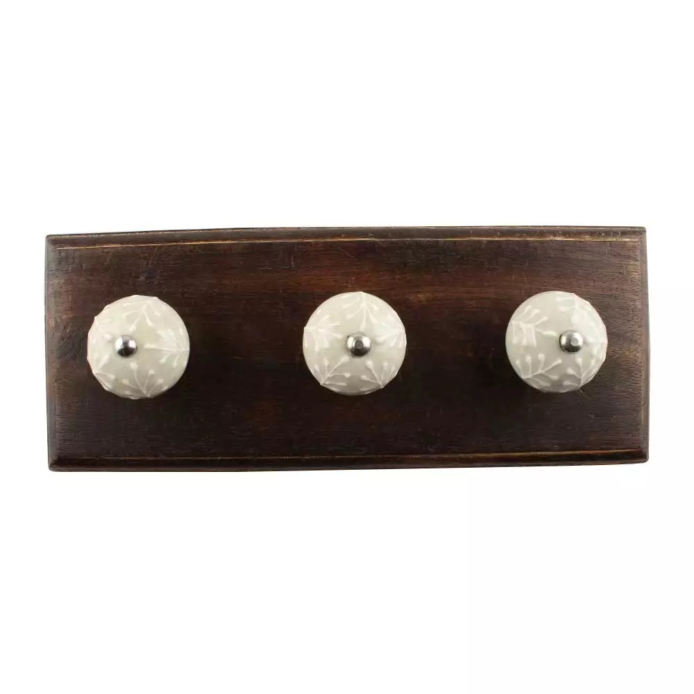 Wall Hooks Installation Made Effortless