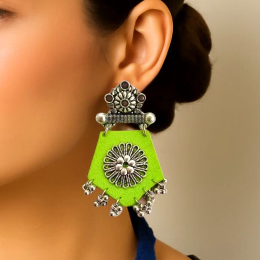 Product Details & Build Quality