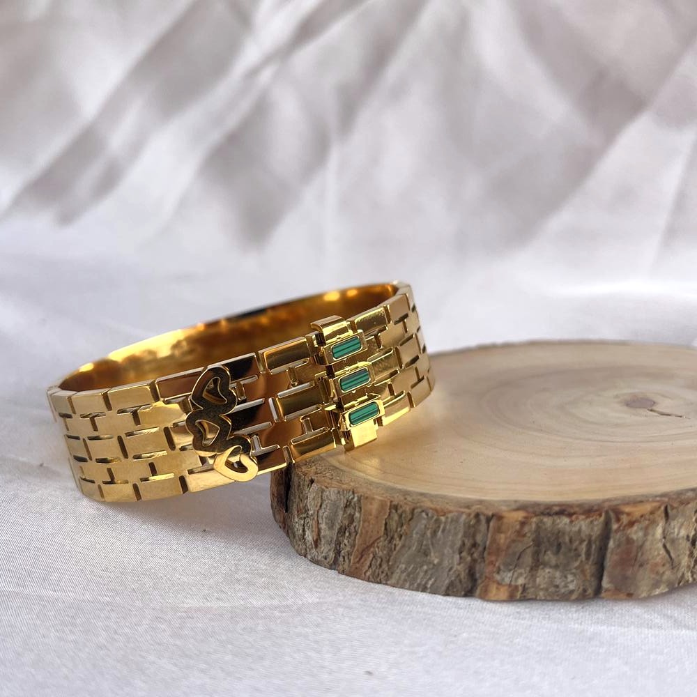 Product Details & Build Quality