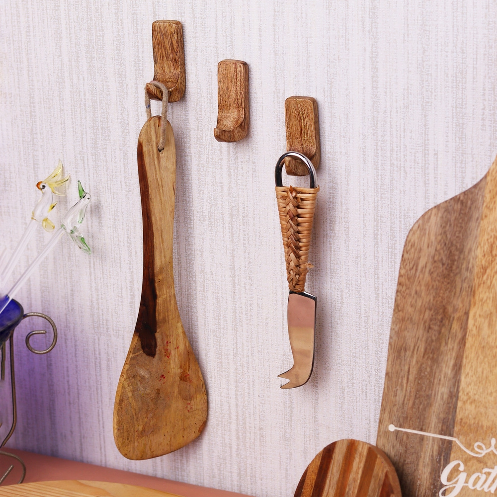 Wall Hooks Installation Made Effortless