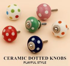 Ceramic dotted knob