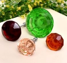 Glass diamond shape knob