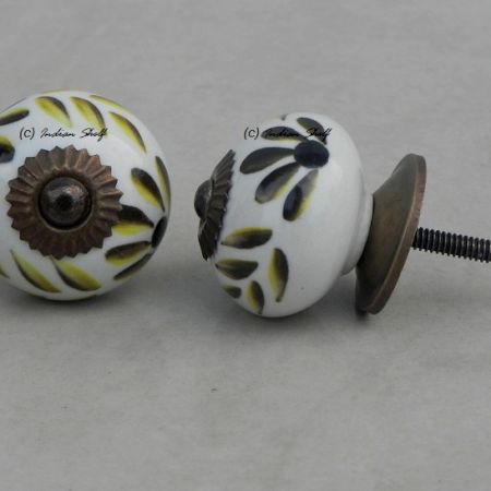 Yellow Sunflower Knob