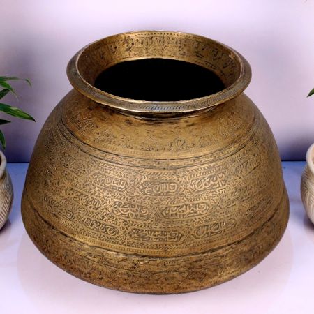 Bronze Planter-23.5 X 32 Inches