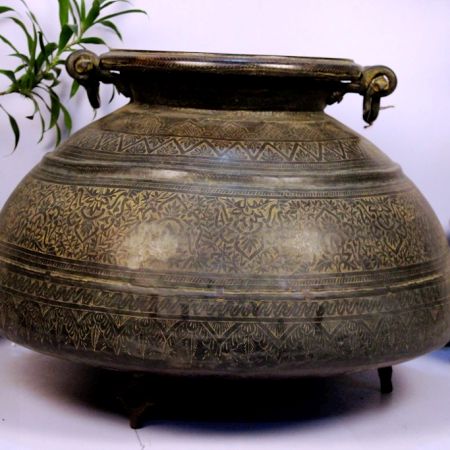 Bronze planter-23 x 28.5 inches