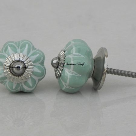 Sage Green Medium Knob