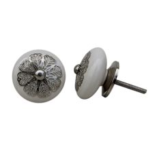 Cream Strewn Flat Knob-01