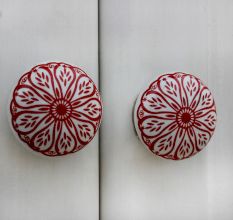 Red Daisy Flat Knob