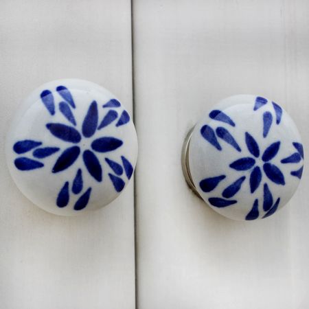 Blue Floral Flat Knob