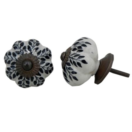 Black Leaf Dresser Knob