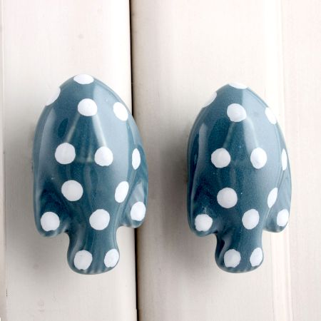 Grey Fish Polka Knob