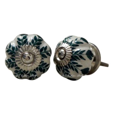 Green Leaf Medium Knob