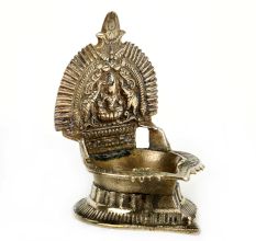 Goddess Lakshmi Figure Holy Worship Oil Lamp