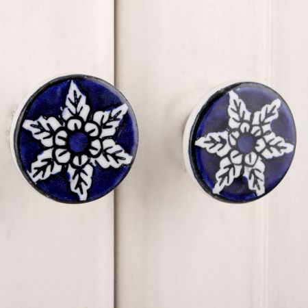 Daffodil Flower Flat Knob