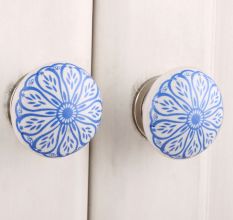 Blue Daisy Flat Knob