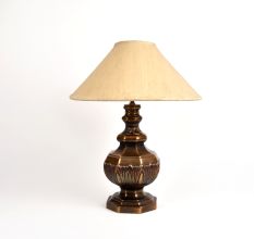 Solid Metal Table Lamp