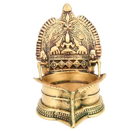 Brass Kamachi Lamp / Deepalakshmi 