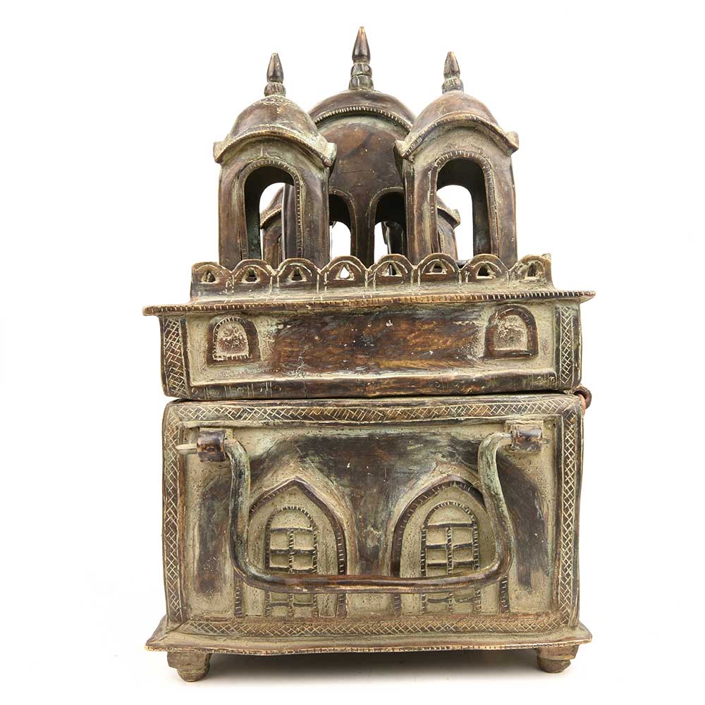 Old fort Design in Brass on Vintage (Trunk Up) Box