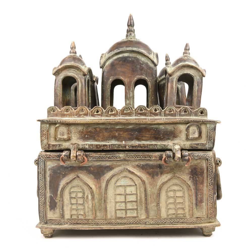 Old fort Design in Brass on Vintage (Trunk Up) Box