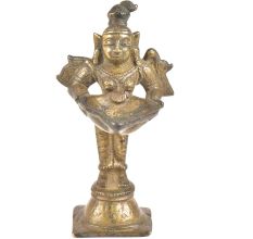 Brass Oil Lamp With Fading Engraving