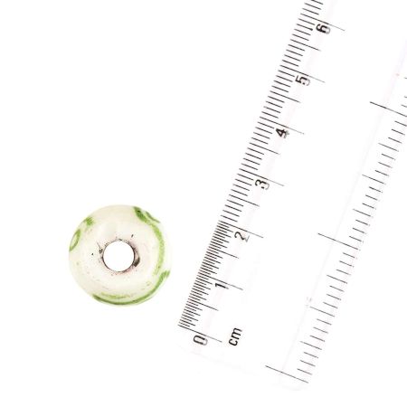 Green Abstract Design White Round Loose Glass Jewelry Beads (12 in Pack)