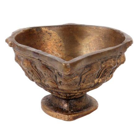 Bronze Spiritual Oil Lamp With Fine Carving