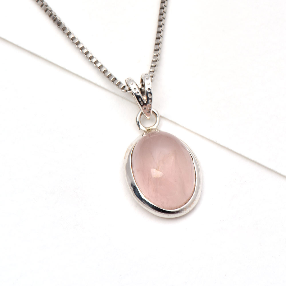 pendant rose quartz