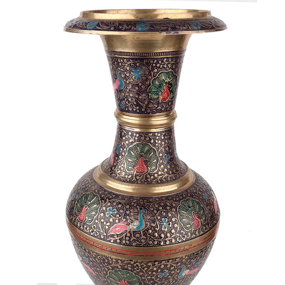 Black And Golden Brass Vase With Detailed Arabic Pattern Of Leaves And