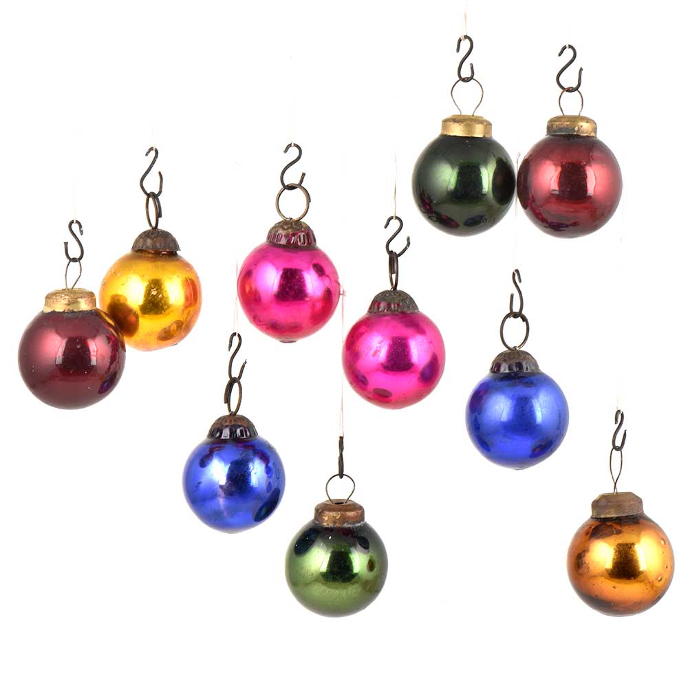 multicolored christmas balls