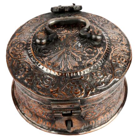 Copper Carved  Paan Daan Box With 6 Containers Big Handle And Latch