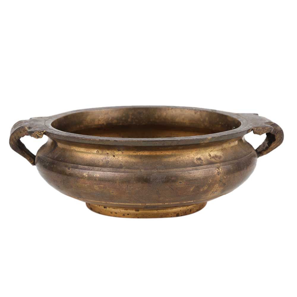 Traditional Brass Urli Bowl For Floating Candles Home Decoration