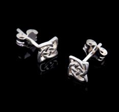 92.5 Sterling Silver Flower Stud Earrings