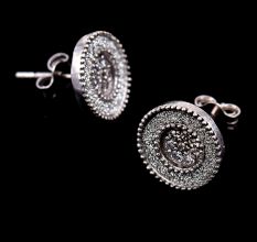 92.5 Sterling  Silver Round Shape Elegant Stud Earrings