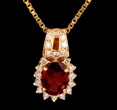 18 K Gold Pendant Single Garnet Stone Decorated With Diamonds