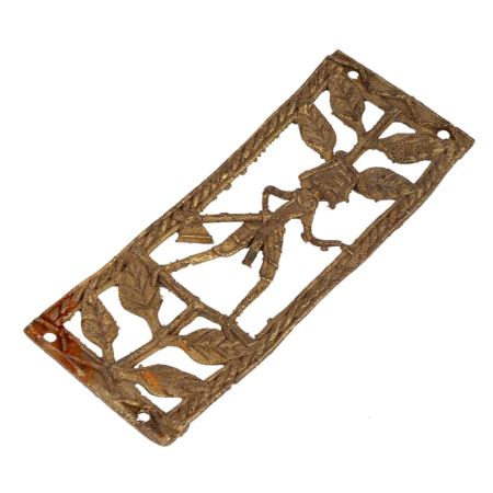 Unconventional Rectangular Brass Metal Decor Ideas Inspired By Hunters