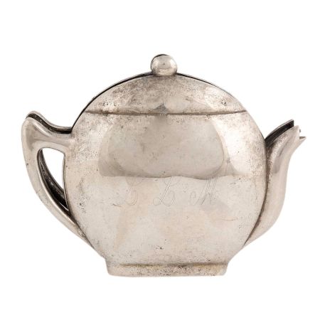 Silver Teapot Decor Item For Your Home