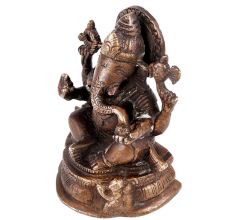 Decorative Ganesha Statue With Intricate Detailing