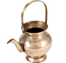Brass Kamadal Pot With Handle And Spout