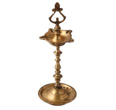 Brass Ceremonial Karaikudi Lamp With Seven Wicks