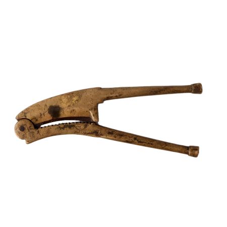 Heavy Solid Brass Big Size Nut Cutter